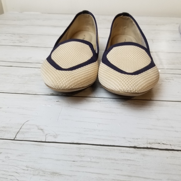 Birdies Blackbird Eggshell Navy Knit Pointed Toe Flats - Picture 4 of 10